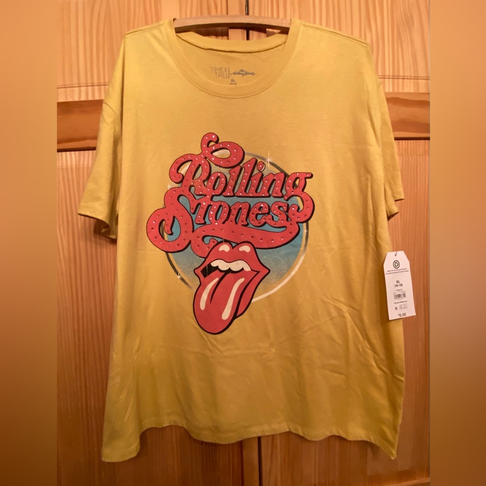 NWT Rolling Stone T Shirt